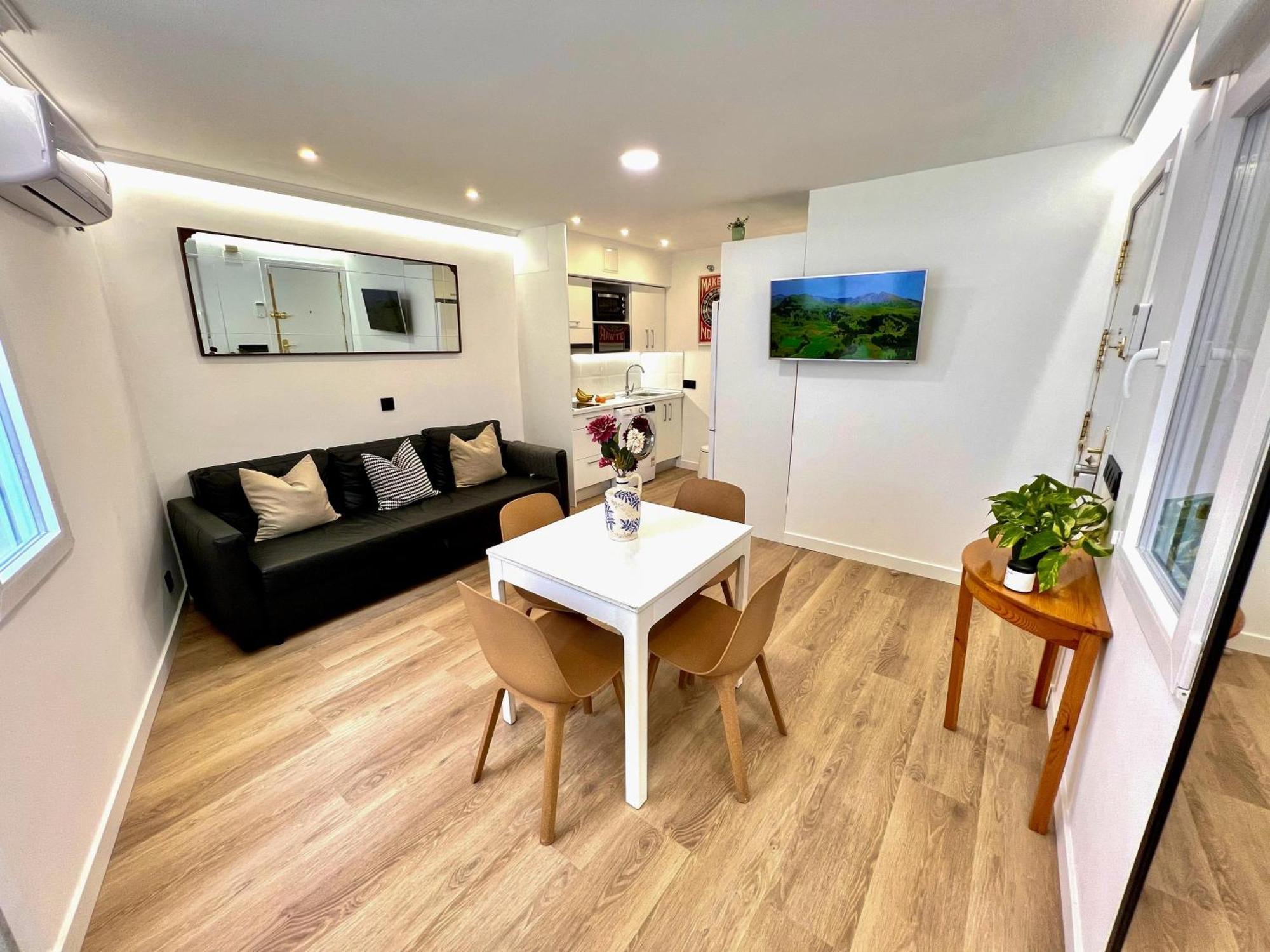 Apartment In The Heart Of Madrid-Piso En Malasana מראה חיצוני תמונה