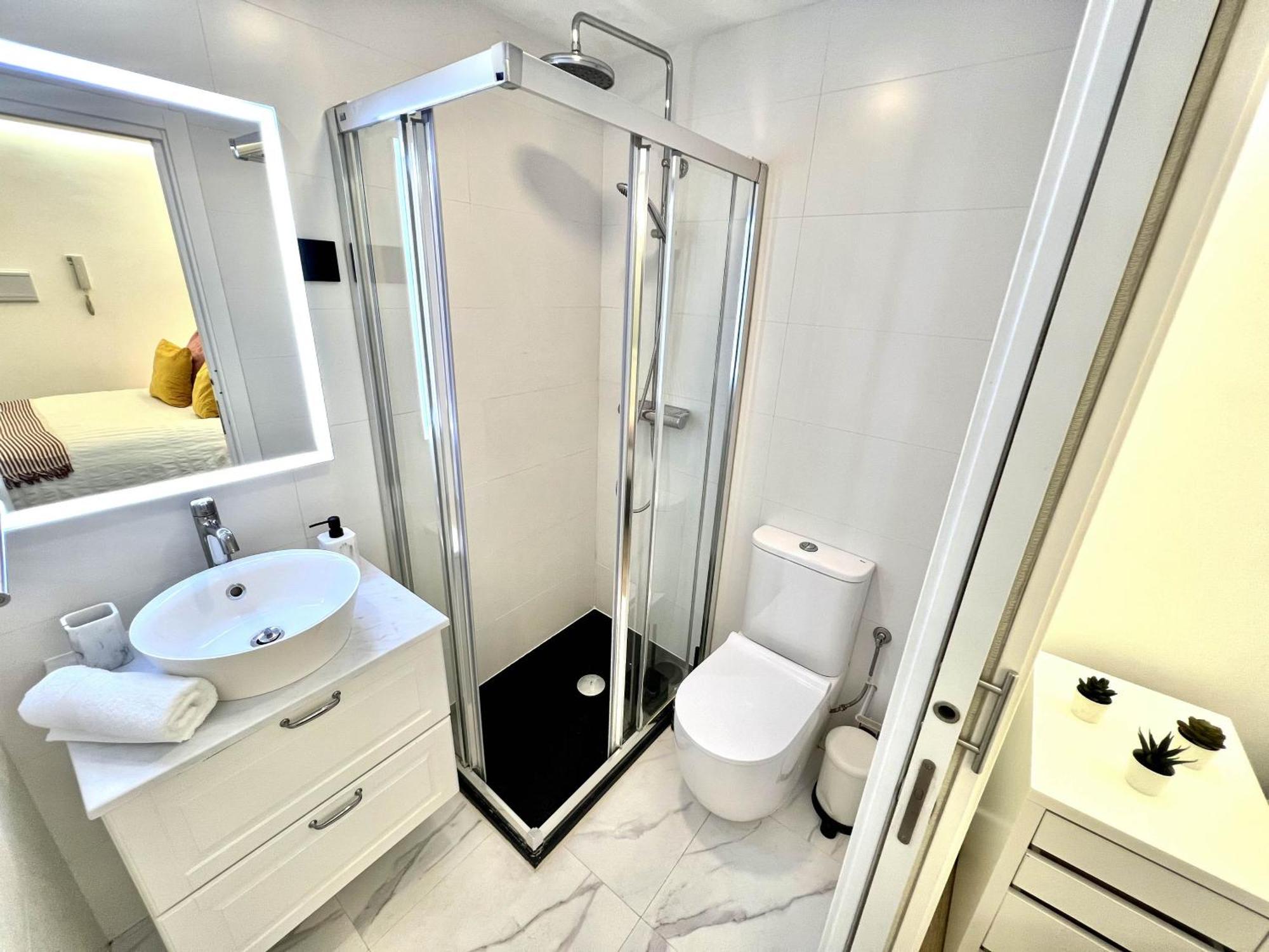 Apartment In The Heart Of Madrid-Piso En Malasana מראה חיצוני תמונה