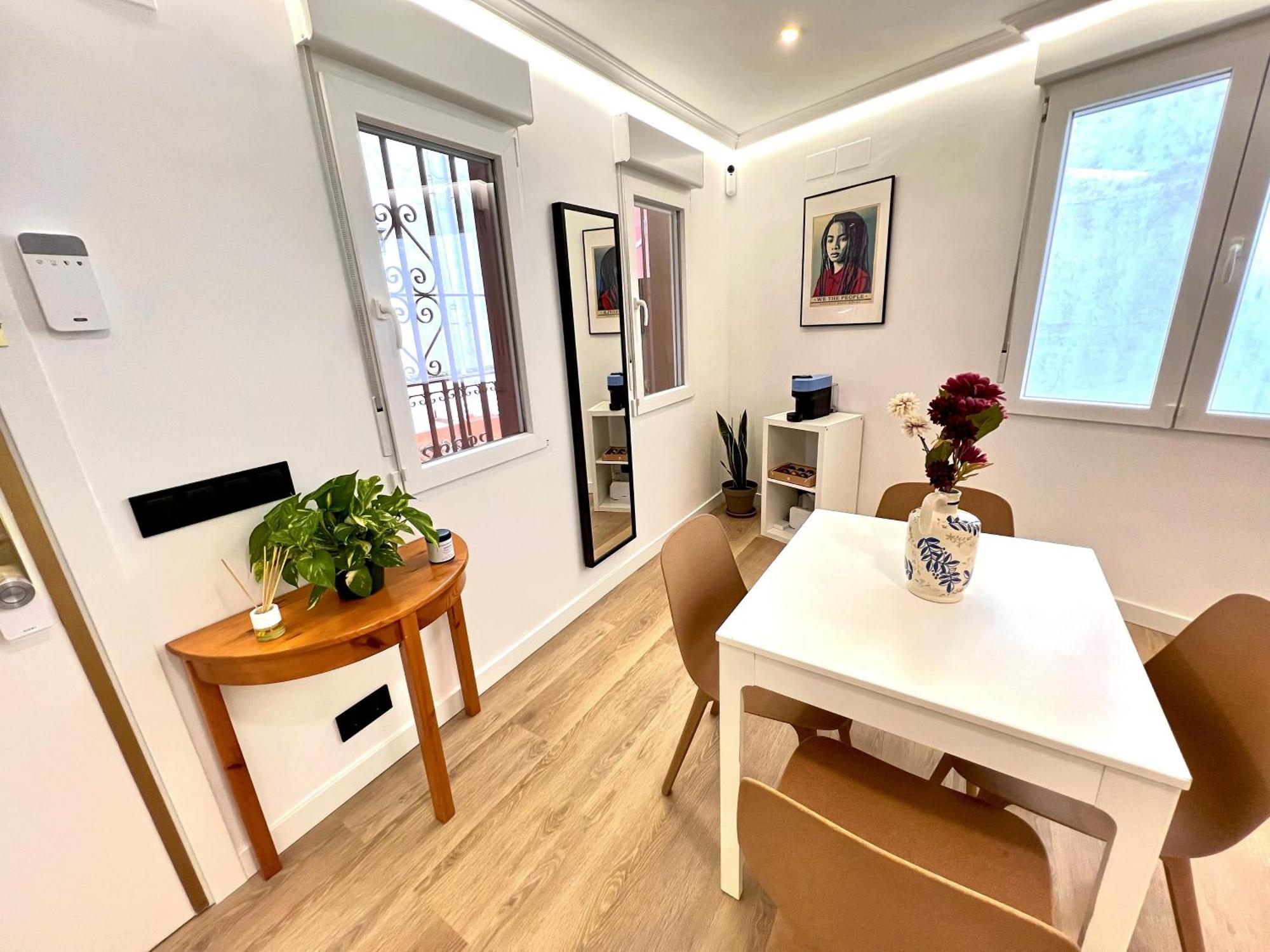 Apartment In The Heart Of Madrid-Piso En Malasana מראה חיצוני תמונה